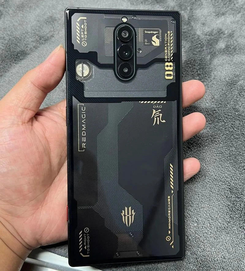 Nubia Red magic 8pro / 8s pro, International version , Smart gaming phone , 95-98% new，Black and transparent shell.